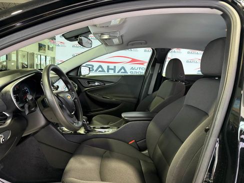 Used 2025 Chevrolet Malibu LT FWD image 15
