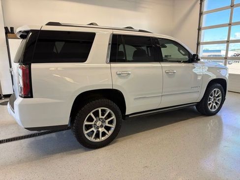 Used 2020 GMC Yukon Denali AWD/4WD image 9