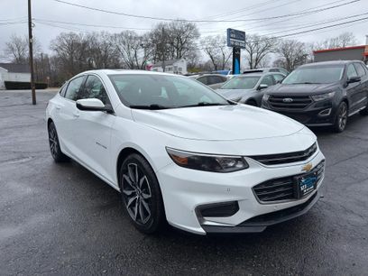 Used 2017 Chevrolet Malibu LT w/ Driver Confidence Package