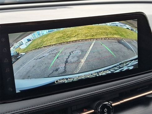 Used 2023 Nissan Ariya FWD image 19