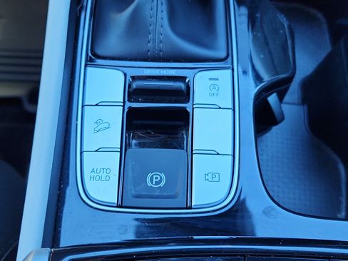 Used 2022 Hyundai Tucson SEL image 25