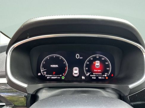 Used 2023 Acura MDX FWD w/ Technology Package image 10
