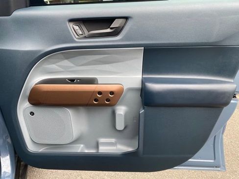 Used 2024 Ford Maverick Lariat w/ FX4 Off-Road Package image 31