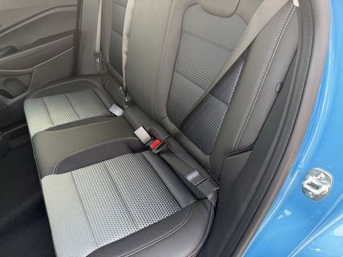 New 2026 Chevrolet Trax LT w/ Sunroof Package image 29