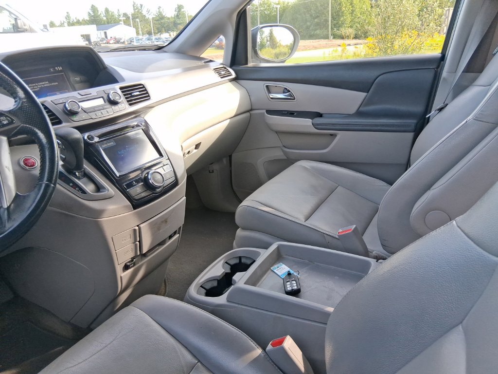 Used 2015 Honda Odyssey EX-L image 25