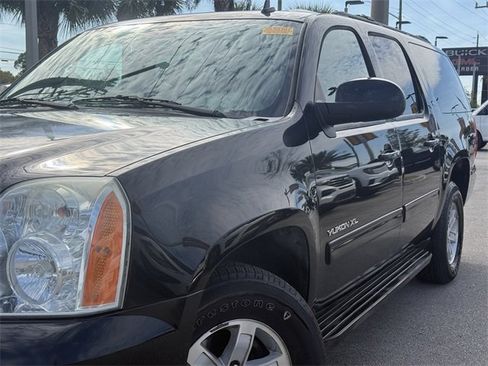 Used 2013 GMC Yukon XL SLT image 5