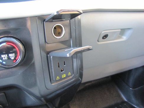 Used 2022 Ford F150 XL w/ Trailer Tow Package image 45