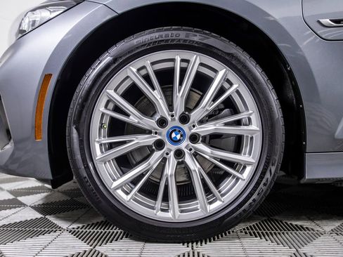 Used 2023 BMW 330e w/ Premium Package image 40