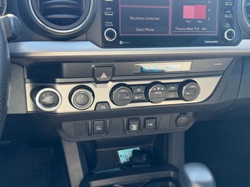 Used 2023 Toyota Tacoma SR5 AWD/4WD image 23