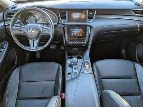 Used 2022 INFINITI QX50 Luxe image 9