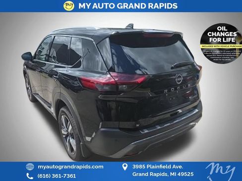 Used 2023 Nissan Rogue SL w/ SL Premium Package AWD/4WD image 4