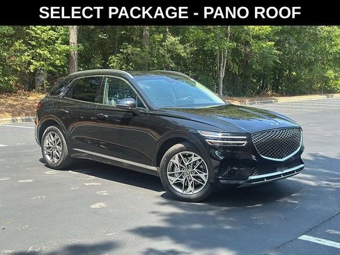Certified 2024 Genesis GV70 2.5T w/ Select Package AWD/4WD image 3