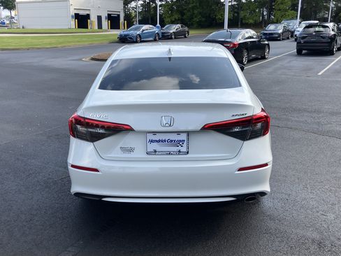 Certified 2023 Honda Civic Sport image 9