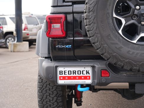 Used 2021 Jeep Wrangler Unlimited Rubicon 4xe w/ Steel Bumper Group AWD/4WD image 10