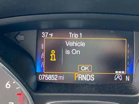 Used 2019 Ford Escape SEL image 19