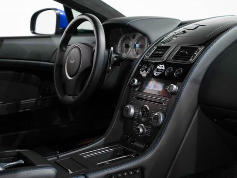 Used 2015 Aston Martin V8 Vantage image 18