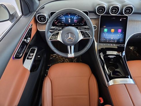 Certified 2026 Mercedes-Benz GLC 300 image 16