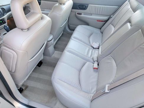 Used 2002 Buick Regal LS w/ LS Premium Pkg image 15