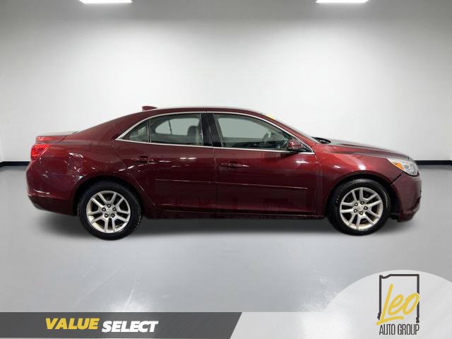 Used 2015 Chevrolet Malibu LT w/ Power Convenience Package FWD image 5