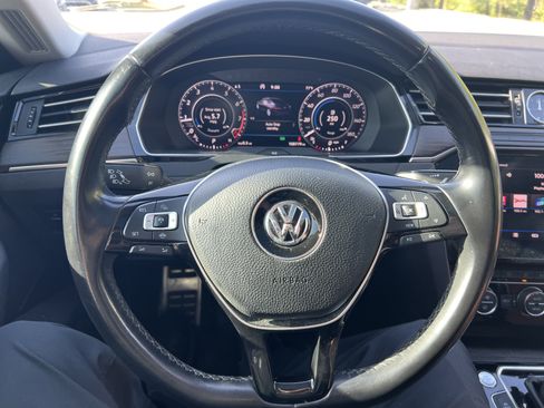 Used 2019 Volkswagen Arteon SEL FWD image 13