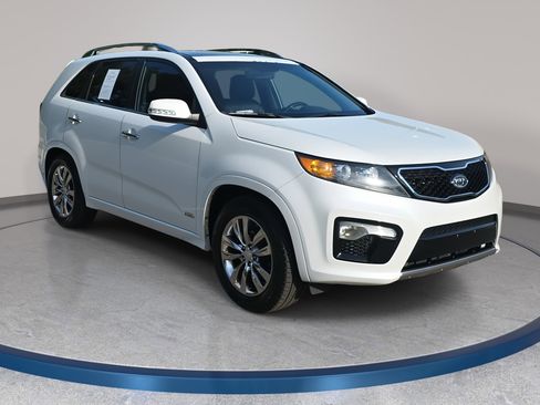 Used 2012 Kia Sorento SX w/ SX Premium Pkg image 3