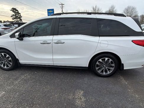 Used 2024 Honda Odyssey EX-L image 8