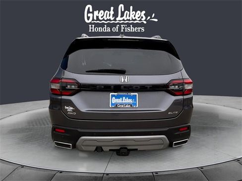 Used 2023 Honda Pilot Elite image 4