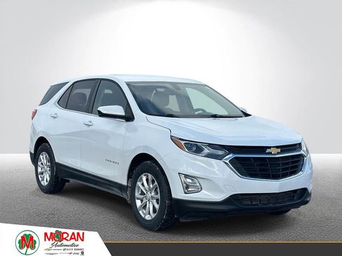 Used 2018 Chevrolet Equinox LT image 1