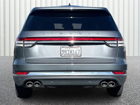 Used 2024 Lincoln Aviator Reserve image 24
