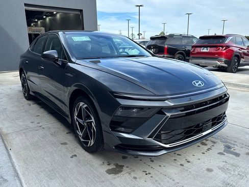 New 2026 Hyundai Sonata SEL FWD image 11