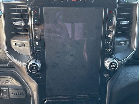 Used 2021 RAM 2500 Laramie image 10