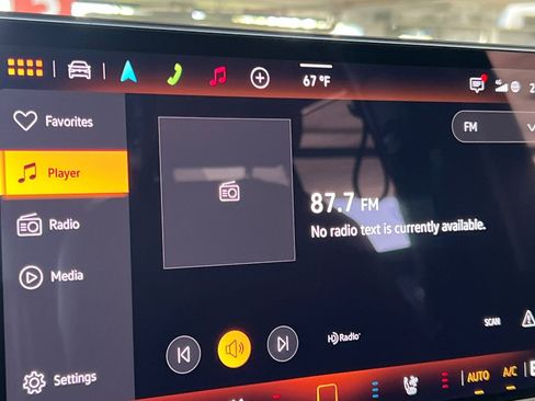 New 2025 Volkswagen ID. Buzz Pro S image 19