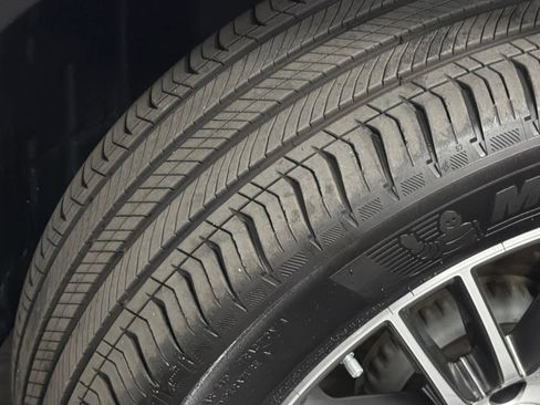 Certified 2026 Mercedes-Benz GLC 300 image 20