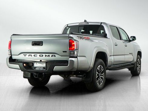 Used 2023 Toyota Tacoma TRD Sport w/ Black Out Package (TMS) image 5