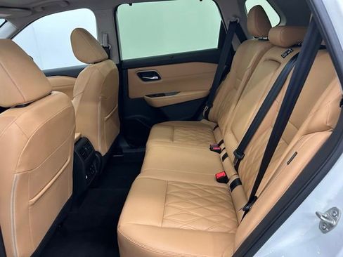 Certified 2023 Nissan Rogue Platinum w/ Platinum Premium Package image 26