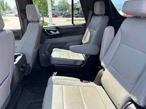 Certified 2023 Chevrolet Tahoe LT w/ LT Signature Package AWD/4WD image 17