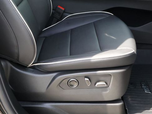 Certified 2025 Cadillac Escalade Premium Luxury w/ LPO, Floor Liner Package RWD image 26