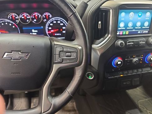 Used 2022 Chevrolet Silverado 1500 RST AWD/4WD image 12