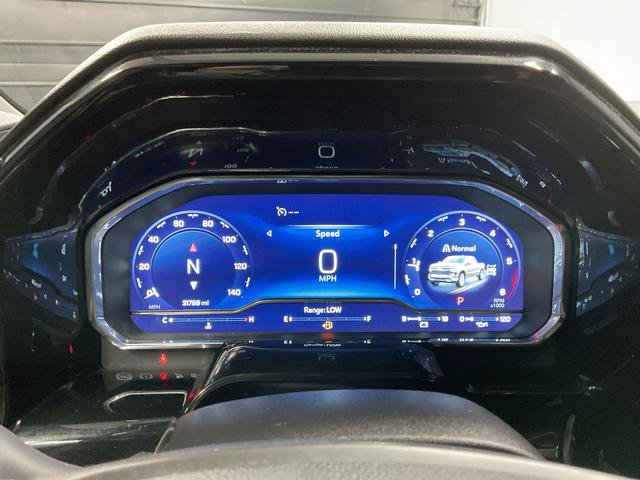 Used 2023 Chevrolet Silverado 1500 RST w/ Redline Edition AWD/4WD image 17