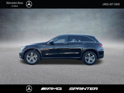 Used 2022 Mercedes-Benz GLC 300 image 2