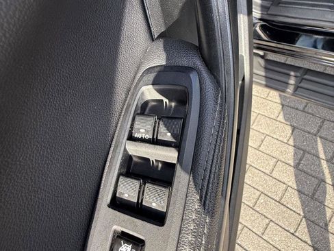 Used 2022 Ford Ranger Lariat w/ Equipment Group 501A High image 16