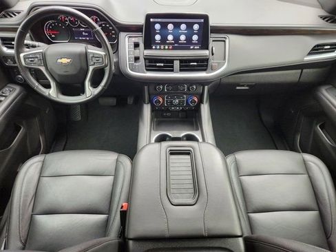Used 2021 Chevrolet Suburban LT image 27