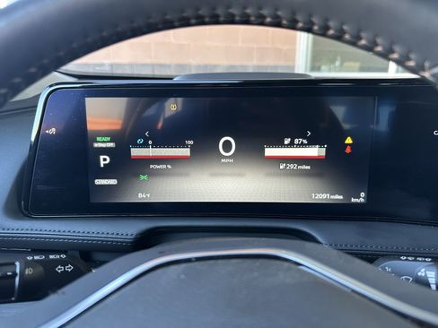 Used 2024 Nissan Ariya FWD image 15