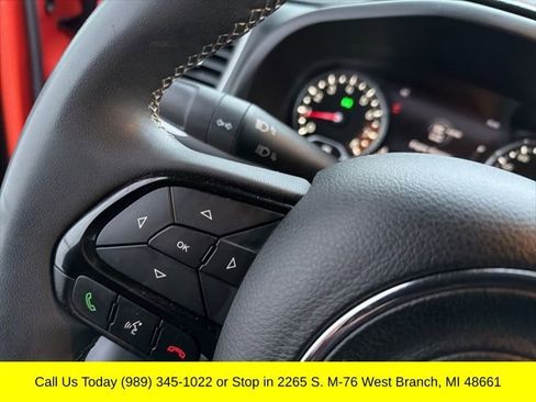 Used 2021 Jeep Renegade Latitude image 25