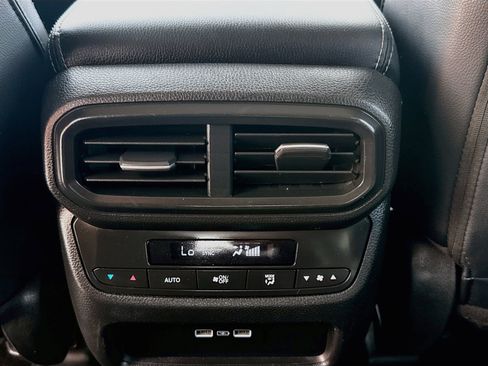 Used 2023 Honda Pilot EX-L image 22