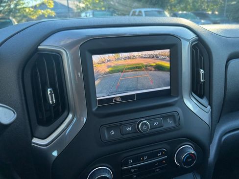 Used 2025 Chevrolet Silverado 1500 W/T image 19