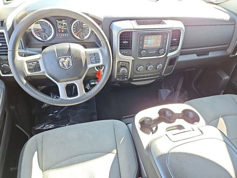 Used 2021 RAM 1500 Classic SLT image 12