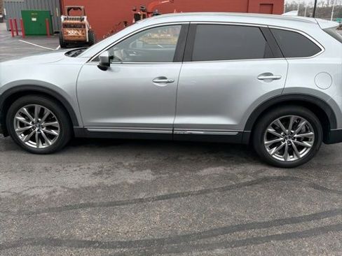 Used 2019 MAZDA CX-9 Signature image 7