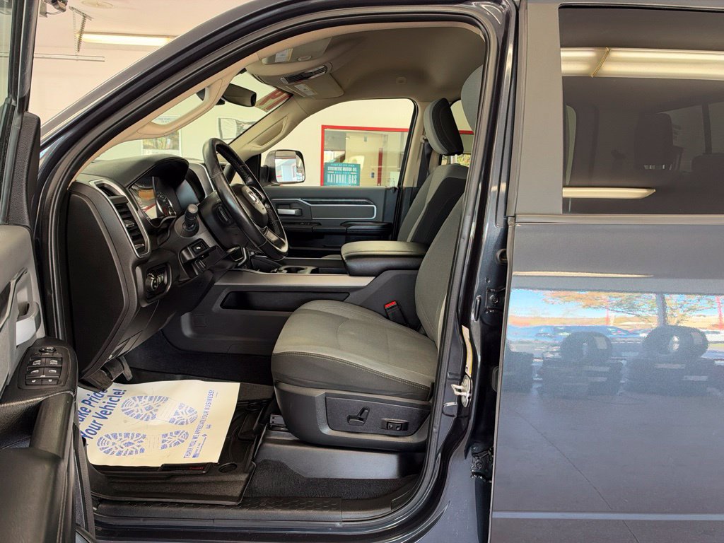 Used 2019 RAM 3500 Big Horn AWD/4WD image 6