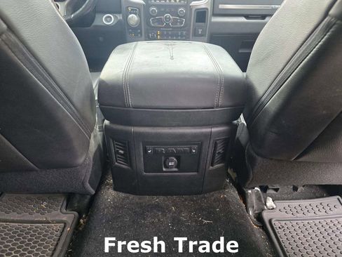 Used 2015 RAM 1500 Limited AWD/4WD image 9